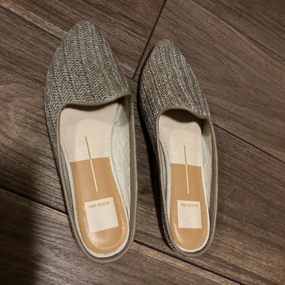 Shoes lightly worn - Picture 2 of 5